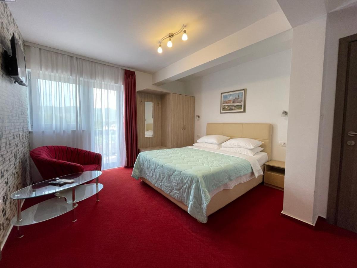 Hotel Ivona Medjugorje Exterior photo